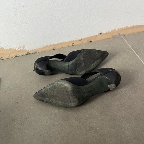 Donald J Pliner criss cross kitten heel - Picture 4 of 4